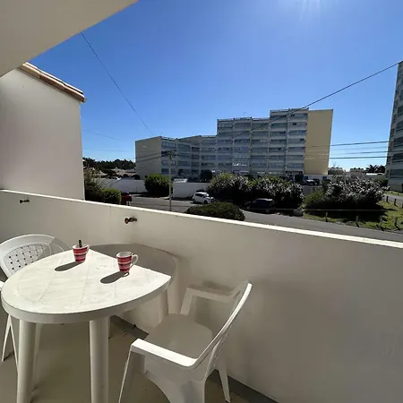 2 Pièces Avec Balcon, Proche Et Commerces - 4 Couchages - Fr-1-224c-129