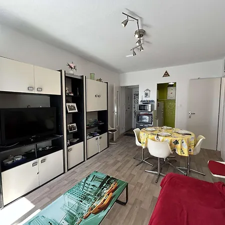 2 Pieces Avec Balcon, Proche Et Commerces - 4 Couchages - Fr-1-224c-129 * Saint-Hilaire-de-Riez