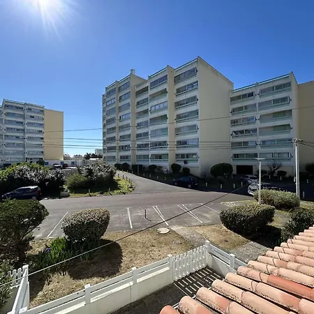 2 Pieces Avec Balcon, Proche Et Commerces - 4 Couchages - Fr-1-224c-129 Apartment *